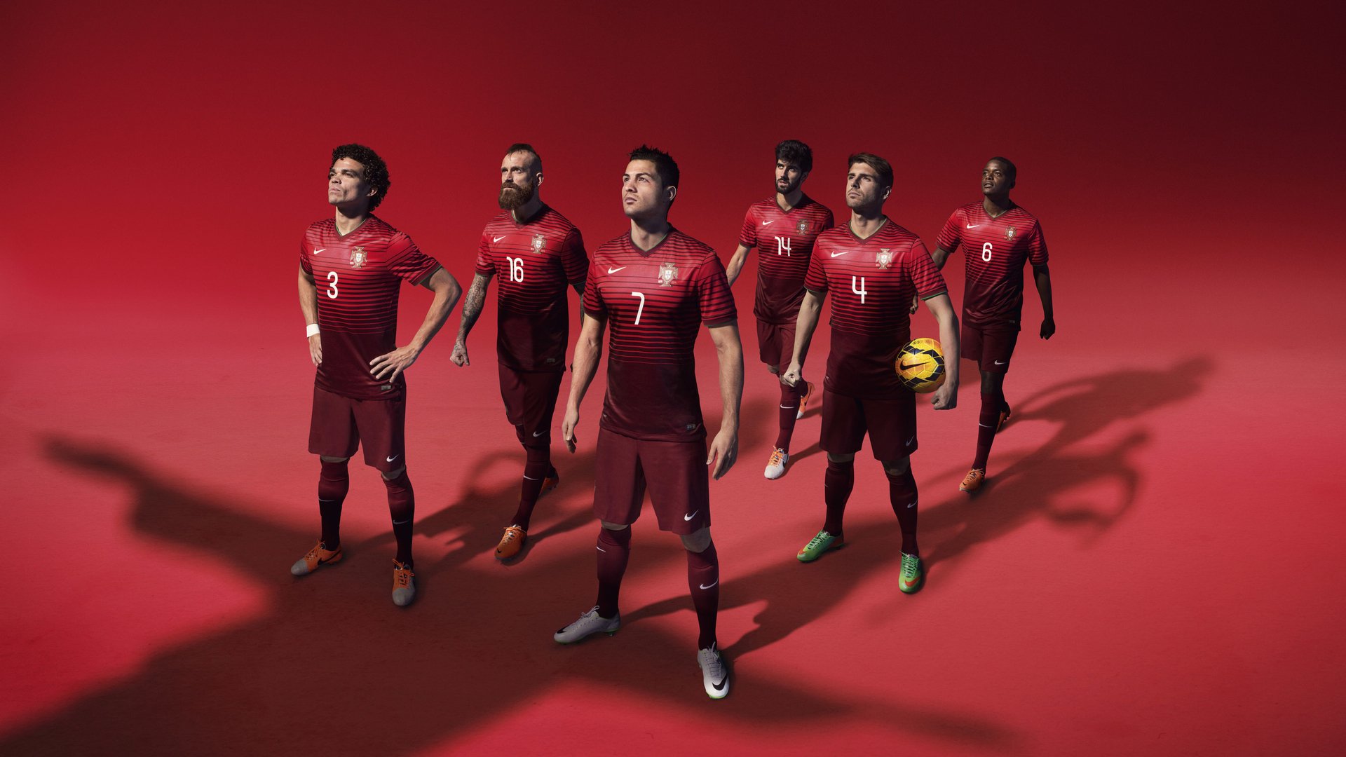 亚历克斯·格林伍德在防守端的稳定表现，令袋鼠队防线更为坚韧