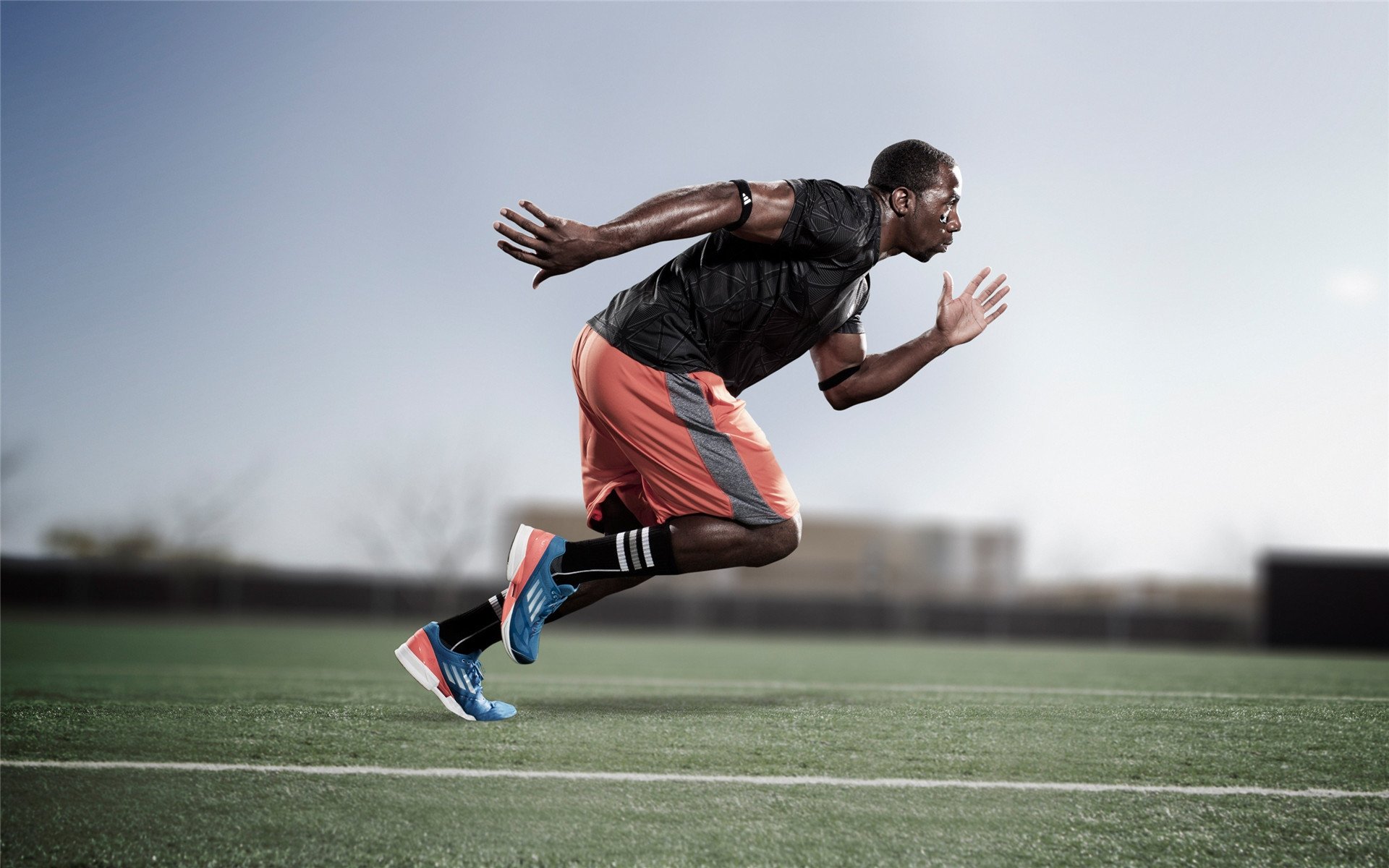 勇士主场将启用“零延迟回放技术”，提升观赛体验，勇士现场